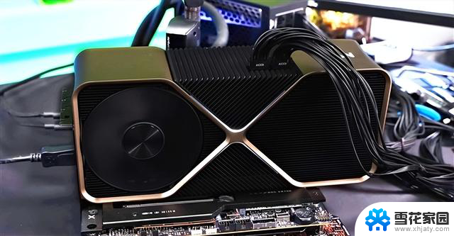 NVIDIA Titan Ada显卡首测：48GB显存、双16针供电性能解析